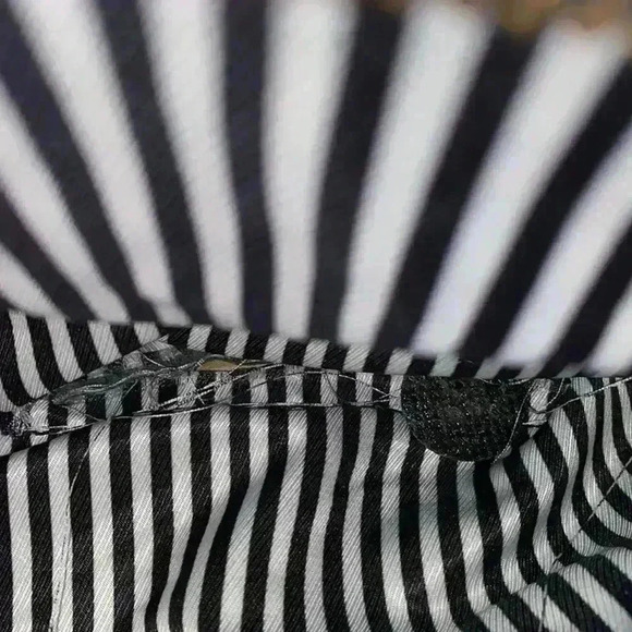 Kate Spade cream & black pebbled leather cross body - Picture 4 of 8